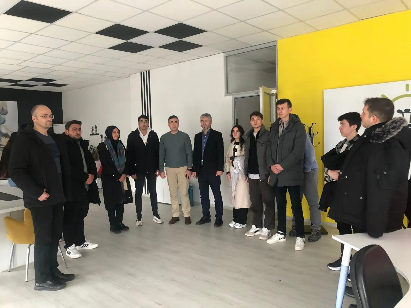 Şarkışla Uygulamalı Bilimler Yüksekokulu Öğrencilerinin Teknokent Ziyareti